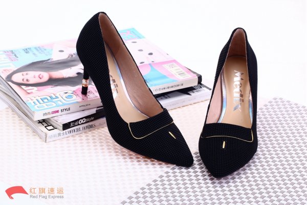 鞋子匈牙利直郵到中國、鞋子香港直郵到內地-紅旗速運